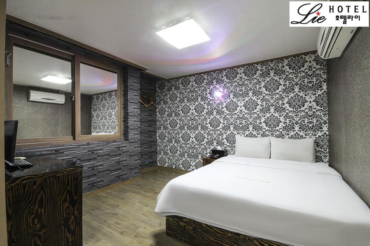 Hotel Lie Geoje Bagian luar foto