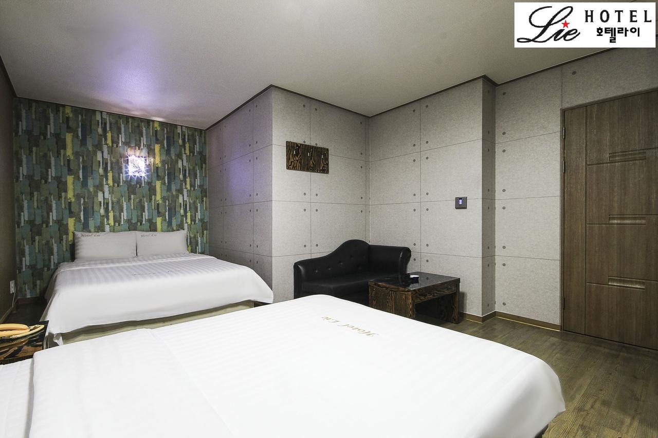 Hotel Lie Geoje Bagian luar foto