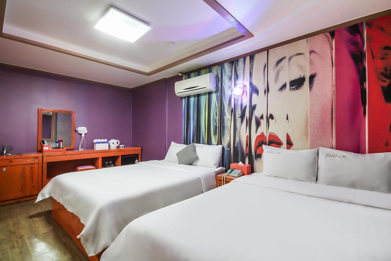 Hotel Lie Geoje Bagian luar foto