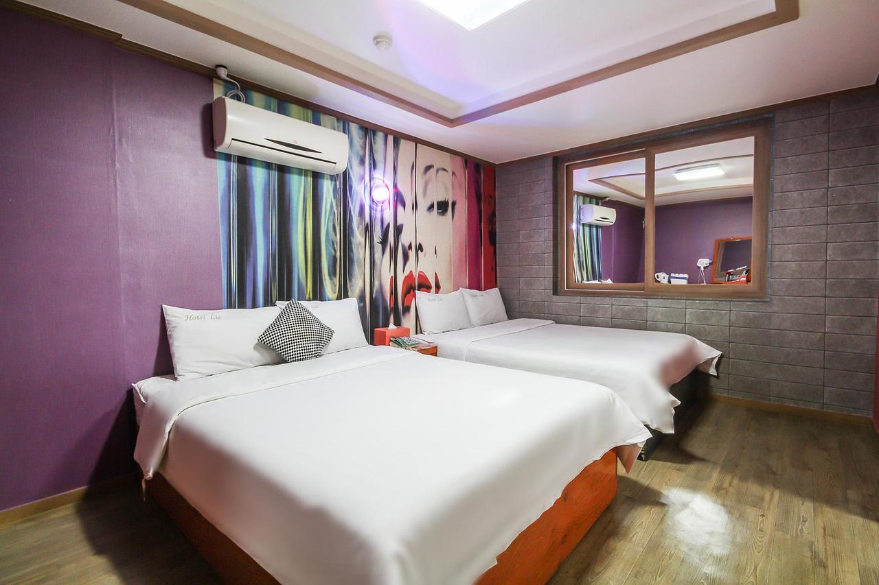Hotel Lie Geoje Bagian luar foto