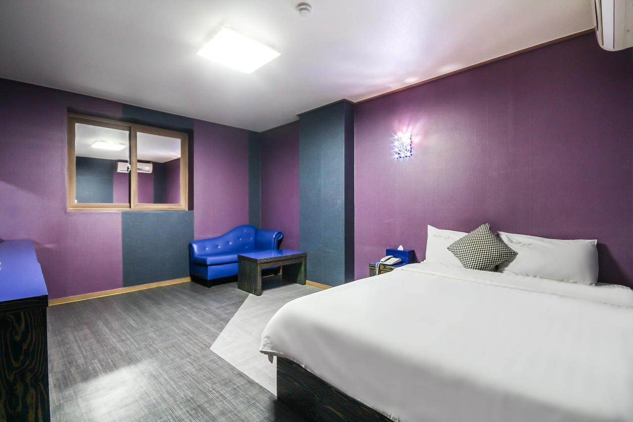 Hotel Lie Geoje Bagian luar foto